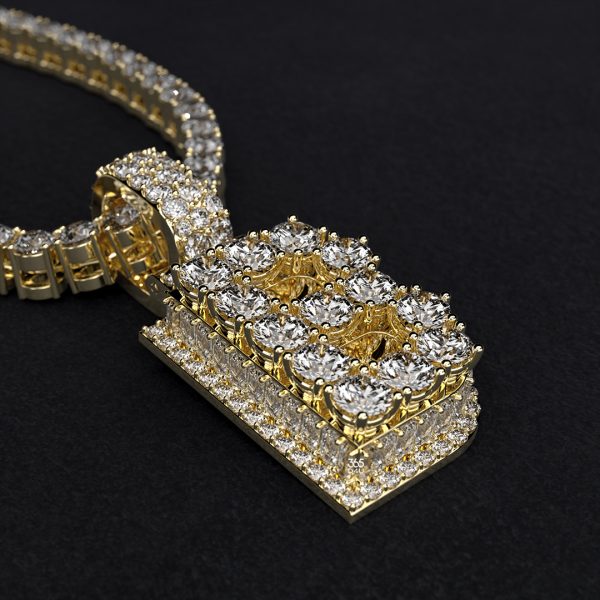 01首图 Mini Jersey Font Pendant with Oversized Diamonds