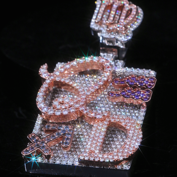 CD25AUG0551图片 If YOU Designed It… What Theme Would You Pick?