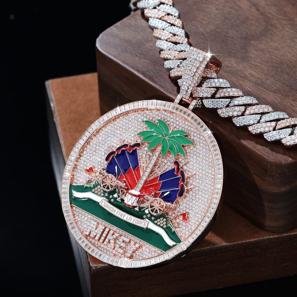 CD24NOV463图片 (3) Custom Enamel Haiti Circle Pendant – Full Iced Border, Large 65mm Hip-Hop Piece