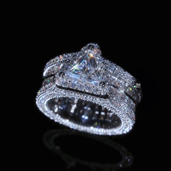 Women's Iced Triangle-Cut Statement Ring – 11×11mm Center