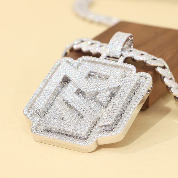 CD25JUN653图片 (1) MS Stacked Emerald Grid Pendant