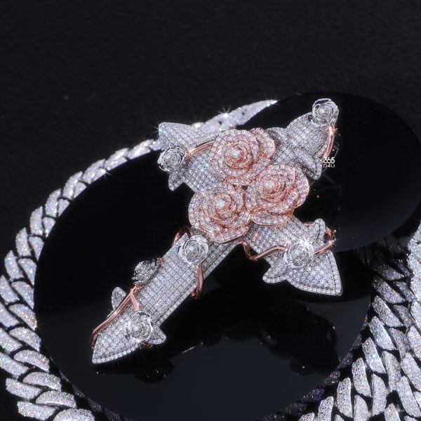 CD25SEP1113图片 (3) Custom Wrapped Cross Pendant