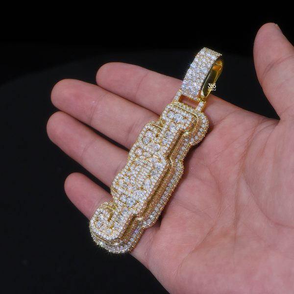 CD25DEC0521图片 (2) JDJ Vertical Pendant with Fancy-Cut Stones