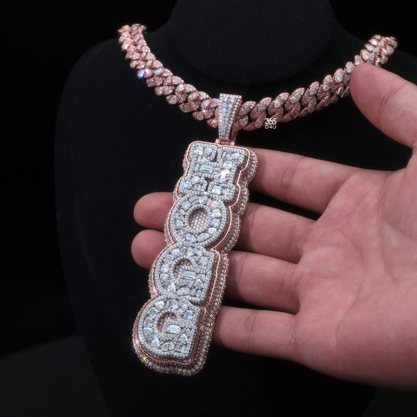 CD25DEC1069图片 (2) HOGG Vertical Pendant with Mixed-Cut Diamonds