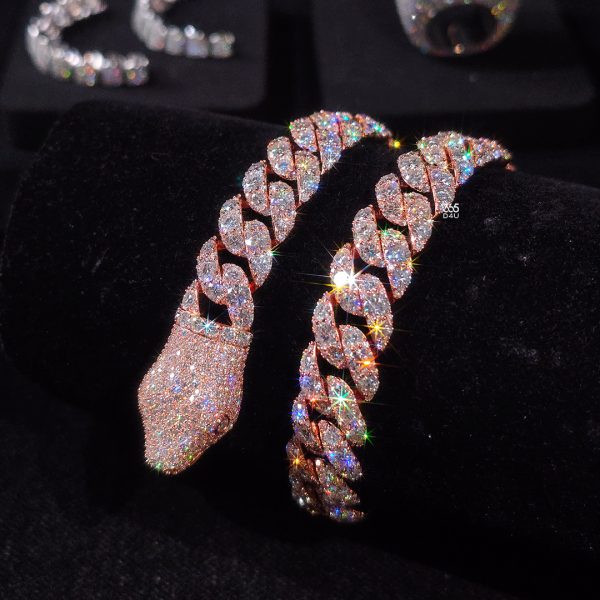 CD25AUG1087图片 (2) 12mm Snake Head Cuban Chain