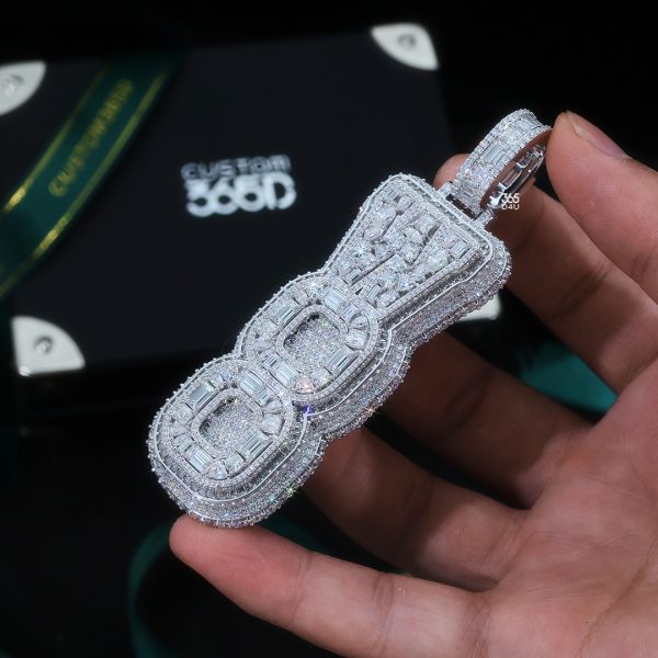 WOO Wide-Body Vertical Letter Pendant