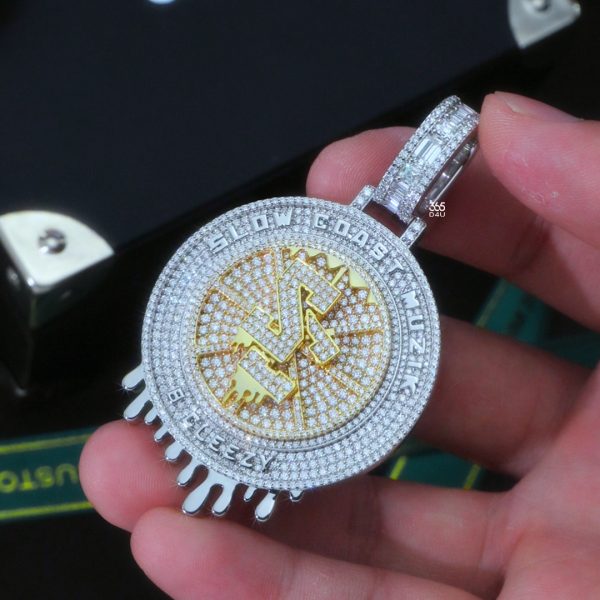 SC Drip Circle Pendant – Custom Letter Logo Design