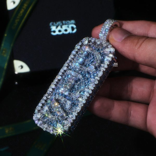 DLS Blue Stone Vertical Pendant with Fancy-Cut Border