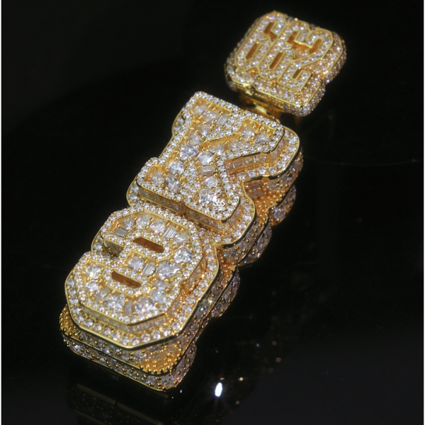 CD25SEP0014-图片 Custom K3 Vertical Initial Pendant – 17mm Thick 3D Letter Design
