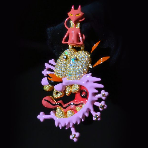 CD26FEB0291图片 Custom Cartoon Logo Pendant with Full Enamel Detail