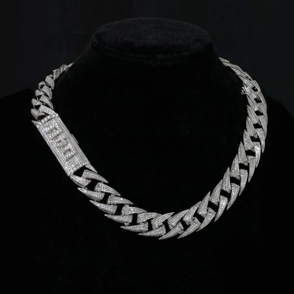 PD-C0540图片 Custom Iced Cuban Chain with Sharp Link