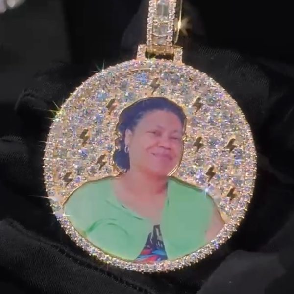 1.5_ Iced Photo Memory Pendant 1.5" Iced Photo Memory Pendant